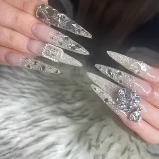 ネイル la vie  Luire所属・la vie Luire ｱｽｶのネイルデザイン