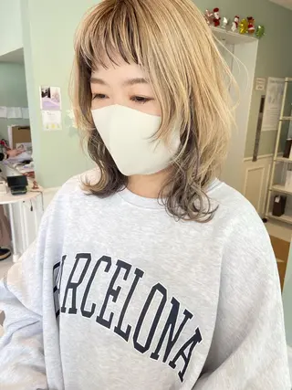 ミディアム カラー レイヤーカット⭐️ ブリーチ桑原 日花理のヘアスタイル