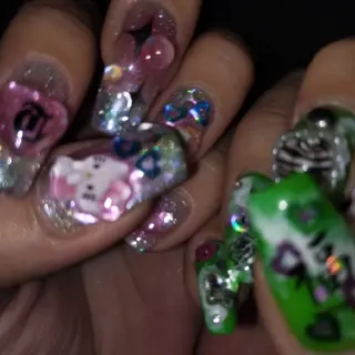 ネイル 424 nailsのネイルデザイン