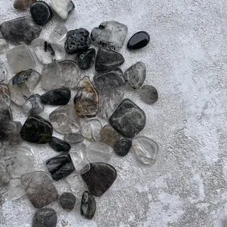 ネイル lilbondir. chiharuのネイルデザイン