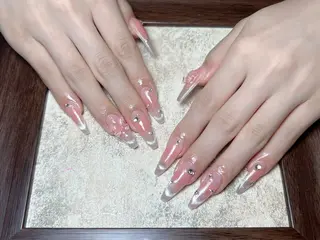 ネイル Lya Nail Salonのネイルデザイン