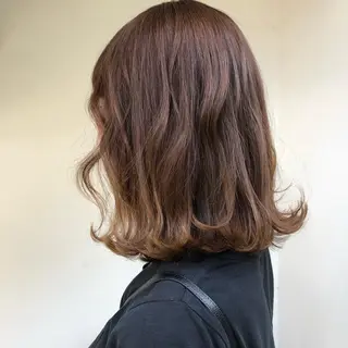 ミディアム カラー ヘアアレンジ BRUNTJET所属・MAEDA MADOKAのヘアスタイル