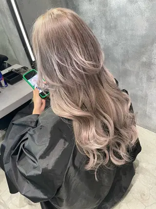 ロング メテオ取扱✨美髪 矯正✨HiroNYのヘアスタイル