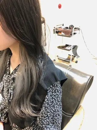 セミロング カラー 土谷 敦郎のヘアスタイル