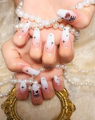 ネイル 伊原 羽美のネイルデザイン