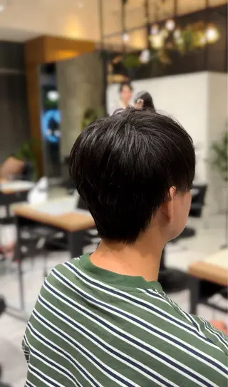 ショート メンズ The C 表参道所属・小顔ショートパーマ TheC西野瑛斗のヘアスタイル