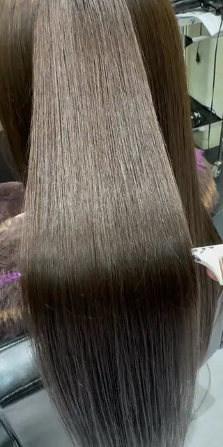 カラー 大平 愛弥のヘアスタイル