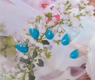 ネイル ネイルサロン エクラ 🌹【スカルプ専門】のネイルデザイン