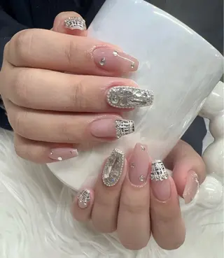 ネイル ＆ME アンドミーのネイルデザイン