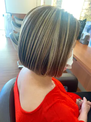 ミディアム カラー ✴︎ヒラガカナ✴︎ ECLAT HAIRのヘアスタイル