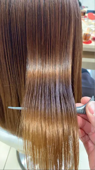 ロング graxi'    グラシー所属・ブリーチ/ハイトーン SERINAのヘアスタイル