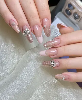 ネイル パラジェル登録店　Nailsalon Amour  上野湯島店所属・🫧 はる🩵のネイルデザイン