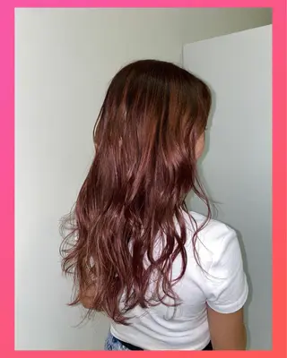 カラー ioe 岡本のヘアスタイル