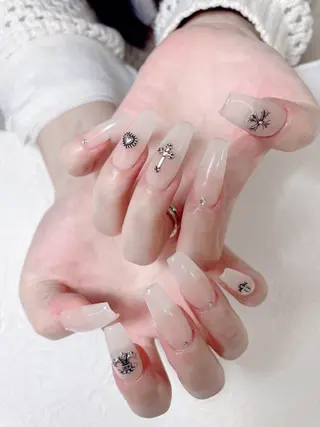 ネイル Bin Binのネイルデザイン