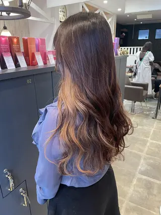 カラー 細沼 葵のヘアスタイル