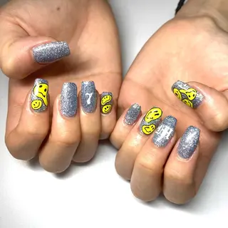 ネイル y's beauty 京橋店のネイルデザイン