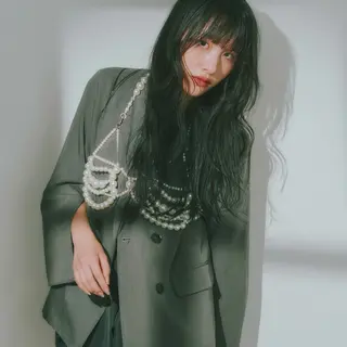 セミロング 峠原 菜緒のヘアスタイル