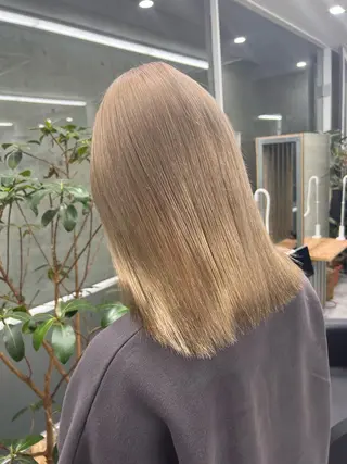 ミディアム welring hair salon所属・azusa/心斎橋/ ハイトーンカラーのヘアスタイル