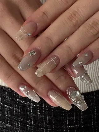 ネイル Rubyna所属・Rubyna HINAのネイルデザイン