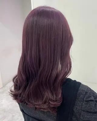 ミディアム カラー ワインレッド🍒ラベ ンダーKiyokaのヘアスタイル