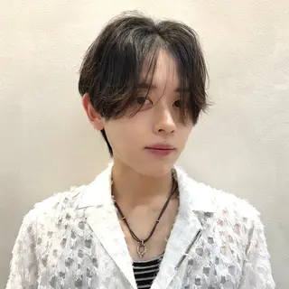 メンズ Hiroki/韓国 センターパートのヘアスタイル