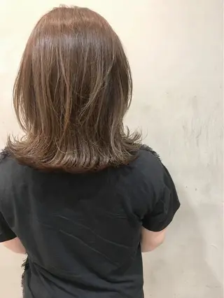 ミディアム カラー 🩷🍭中津・梅田 エリア🍬💜のヘアスタイル