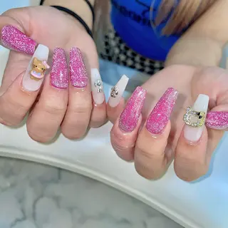 ネイル R'z  Nail Rihoのネイルデザイン