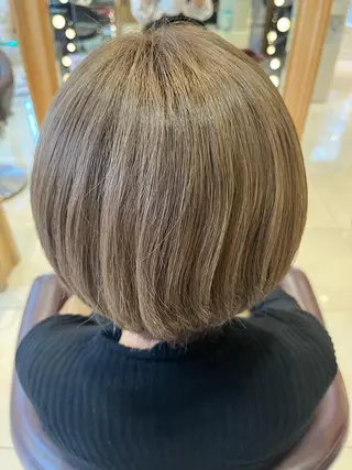 ショート カラー なつな/ 透明感カラーのヘアスタイル