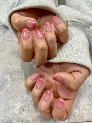 ネイル 大島 玲奈のネイルデザイン