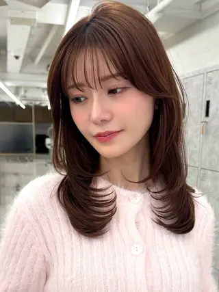 セミロング レイヤーカット/ 韓国/しんやのヘアスタイル