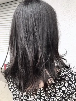 ミディアム カラー レイヤーカット匠 イソザキノリユキのヘアスタイル