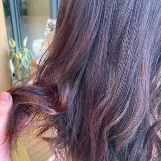 カラー 津田 怜果のヘアスタイル