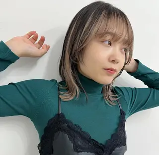 ミディアム カラー mizuho🐈⬛ 艶髪¦ダークトーンのヘアスタイル