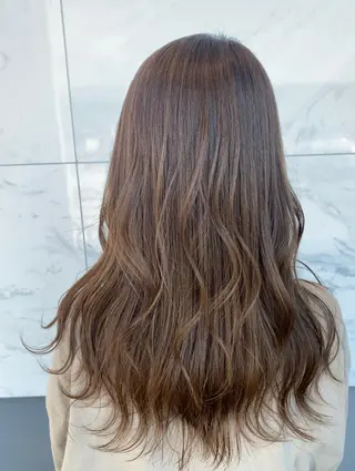 ロング カラー 松永 らりっさのヘアスタイル
