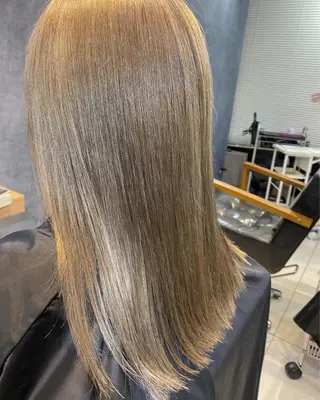 ロング カラー ヘアアレンジ メンズ キッズ ネイル マツエク・マツパ GO TODAY SHAiRE SALON所属・透明感カラー🤎 ゆりのヘアスタイル