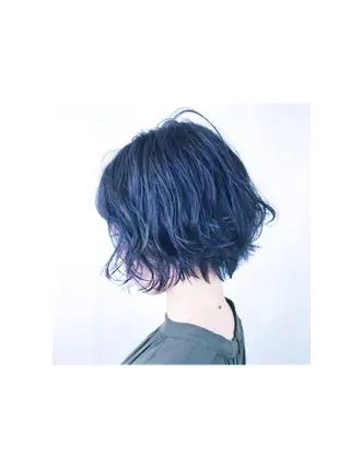 ショート カラー ワタベ ハヤト/ トップデザイナーのヘアスタイル