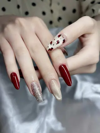 ネイル T. Leeのネイルデザイン