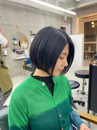 ショート カラー 八谷 将平のヘアスタイル