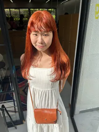 ロング カラー パーマ ヘアアレンジ 髪と音処　マトぺ所属・デザインカラー/ボブ ブリーチカラー/ユリのヘアスタイル