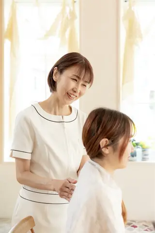 頭痛ケア専門サロンPear所属・青木 えみのエステ・リラクイメージ