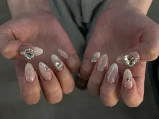 ネイル mew (ミュー)所属・y nahoのネイルデザイン