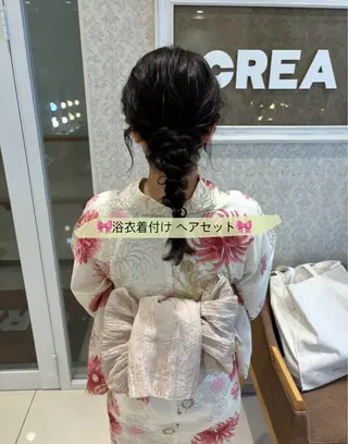 暖色カラー/ブリーチ なしカラー/艶カラーのヘアスタイル