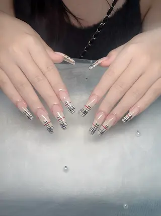 ネイル RiNo Nail Salon所属・RinO Nail 大阪のネイルデザイン