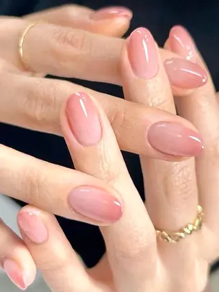 ネイル Salon de LUCULIA所属・LUCULIA 西山のネイルデザイン