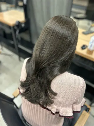 ロング 女性らしいモテヘア 韓国ヘアhikariのヘアスタイル