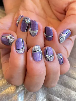 ネイル ママリンド　志村坂上店所属・しみ えんのネイルデザイン