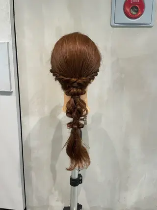 ヘアアレンジ 新宿/新宿三丁目 yuinaのヘアスタイル