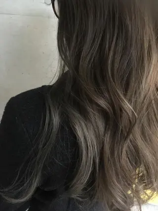 ロング カラー Lumderica(ラムデリカ)所属・横浜/元町/石川町 ラムデリカYUKAのヘアスタイル