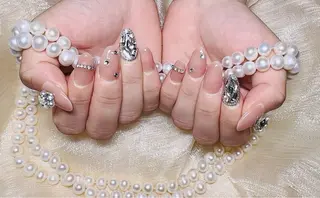 ネイル 伊原 羽美のネイルデザイン