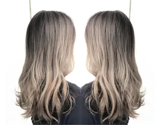 ロング カラー かわさき ともやのヘアスタイル